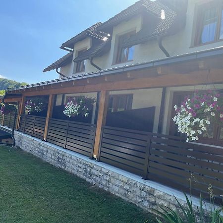 Plitvička Jezera Guesthouse Villa Plitvicka מראה חיצוני תמונה